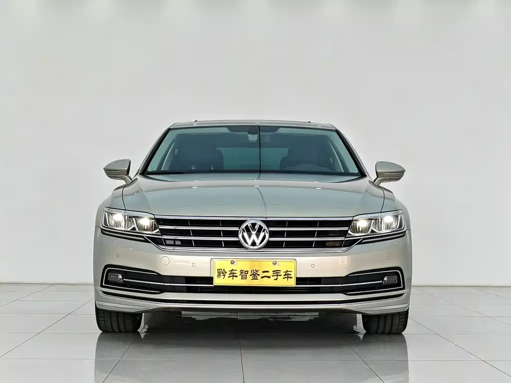 Volkswagen Phideon — фото 2