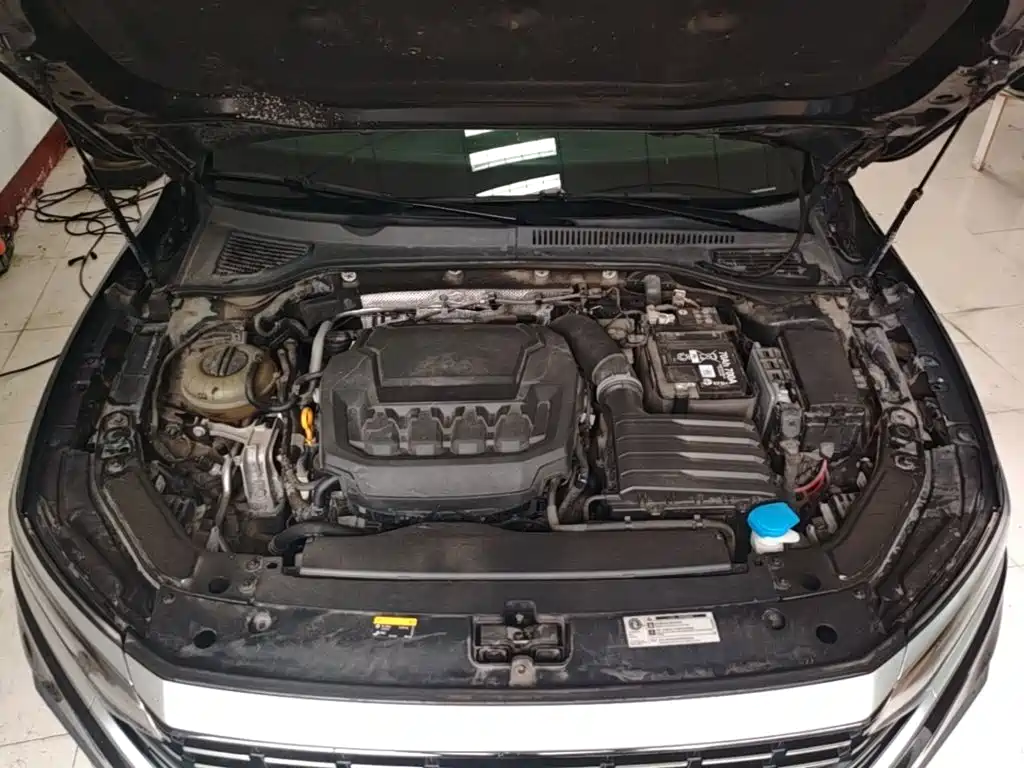 Volkswagen Passat — фото 19