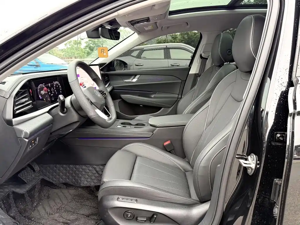 Volkswagen Passat — фото 3