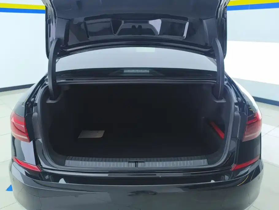 Volkswagen Passat — фото 4