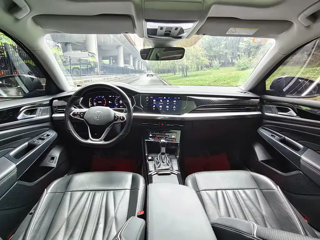 Volkswagen Passat — фото 9