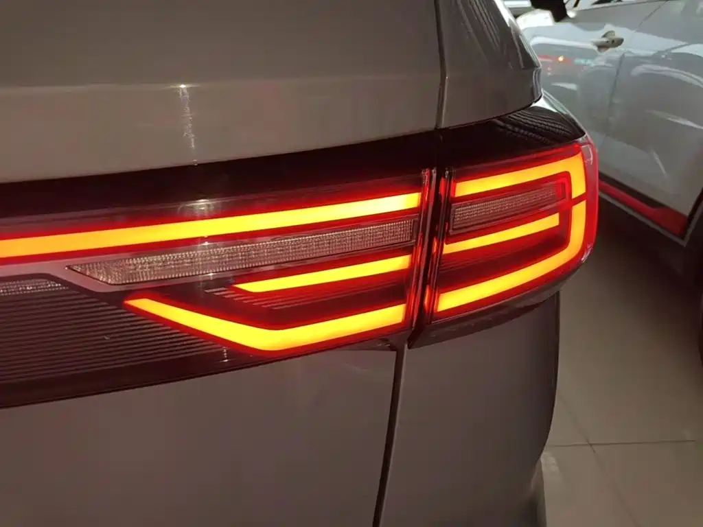 Volkswagen Tharu — фото 7
