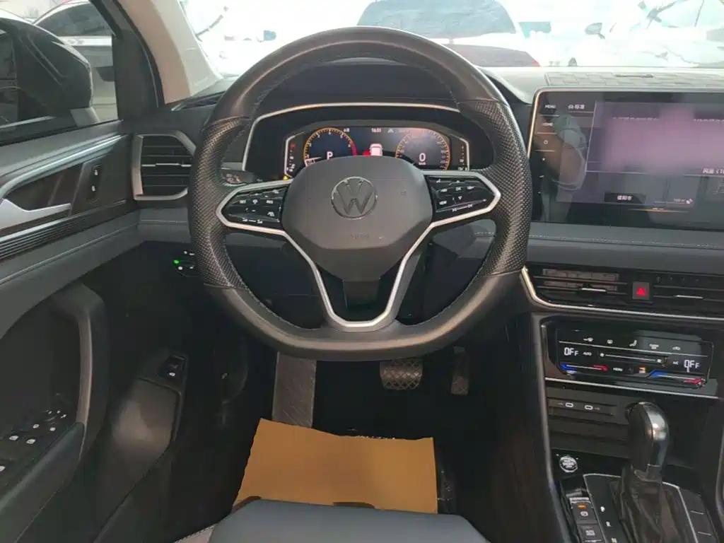 Volkswagen Tharu — фото 10