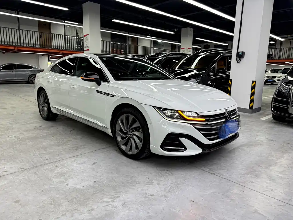 Volkswagen CC — фото 3