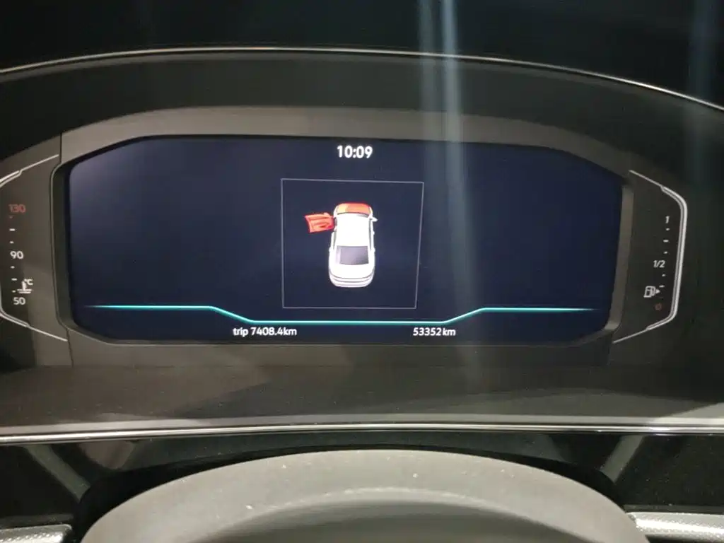 Volkswagen Passat — фото 11