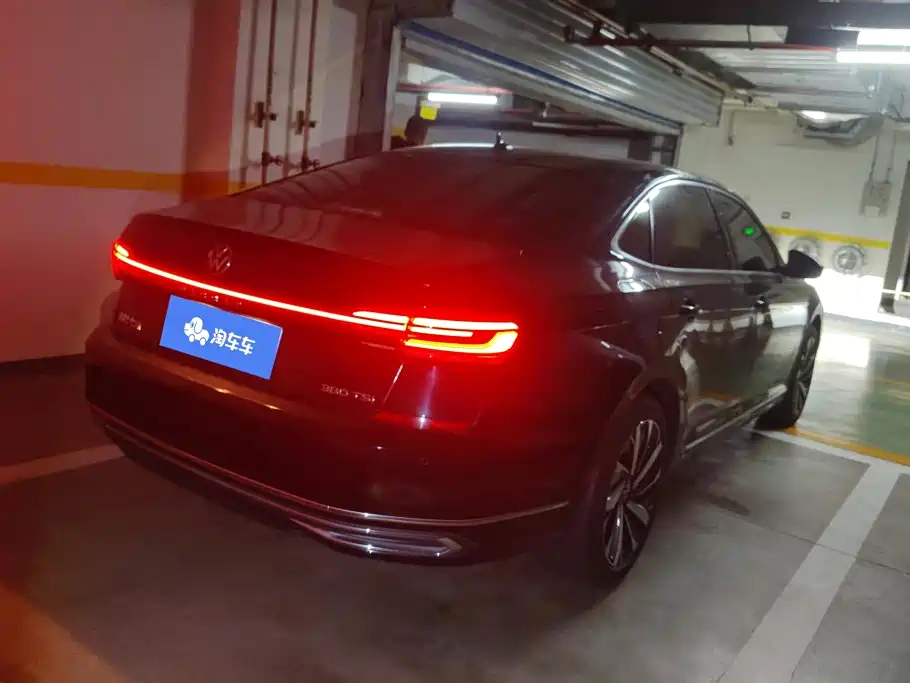 Volkswagen Passat — фото 3