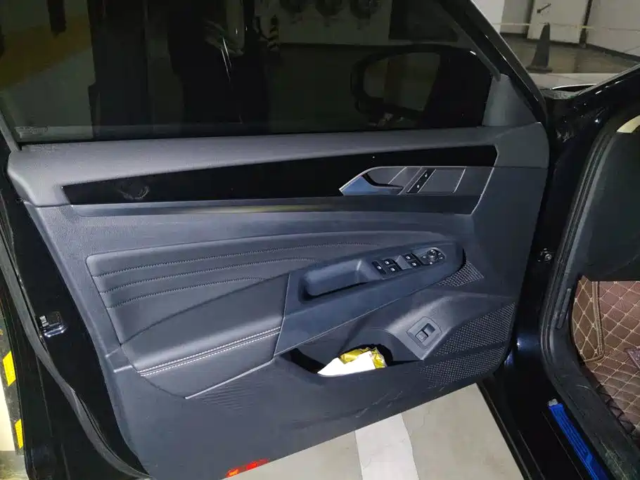 Volkswagen Passat — фото 7