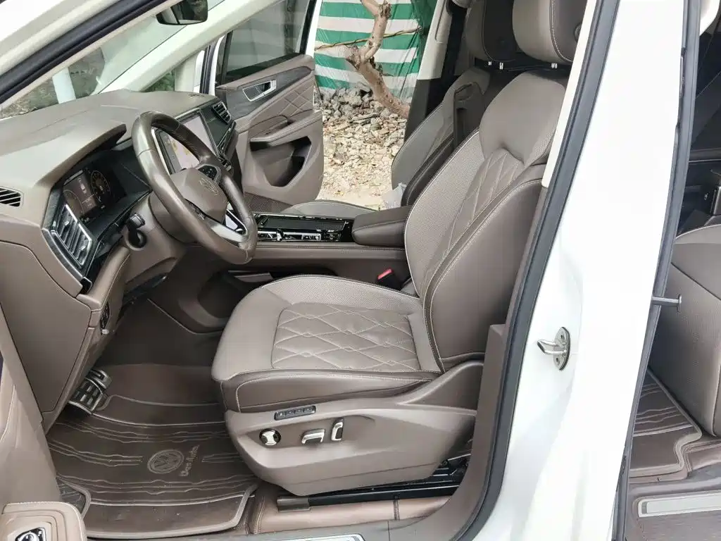 Volkswagen Viloran — фото 7