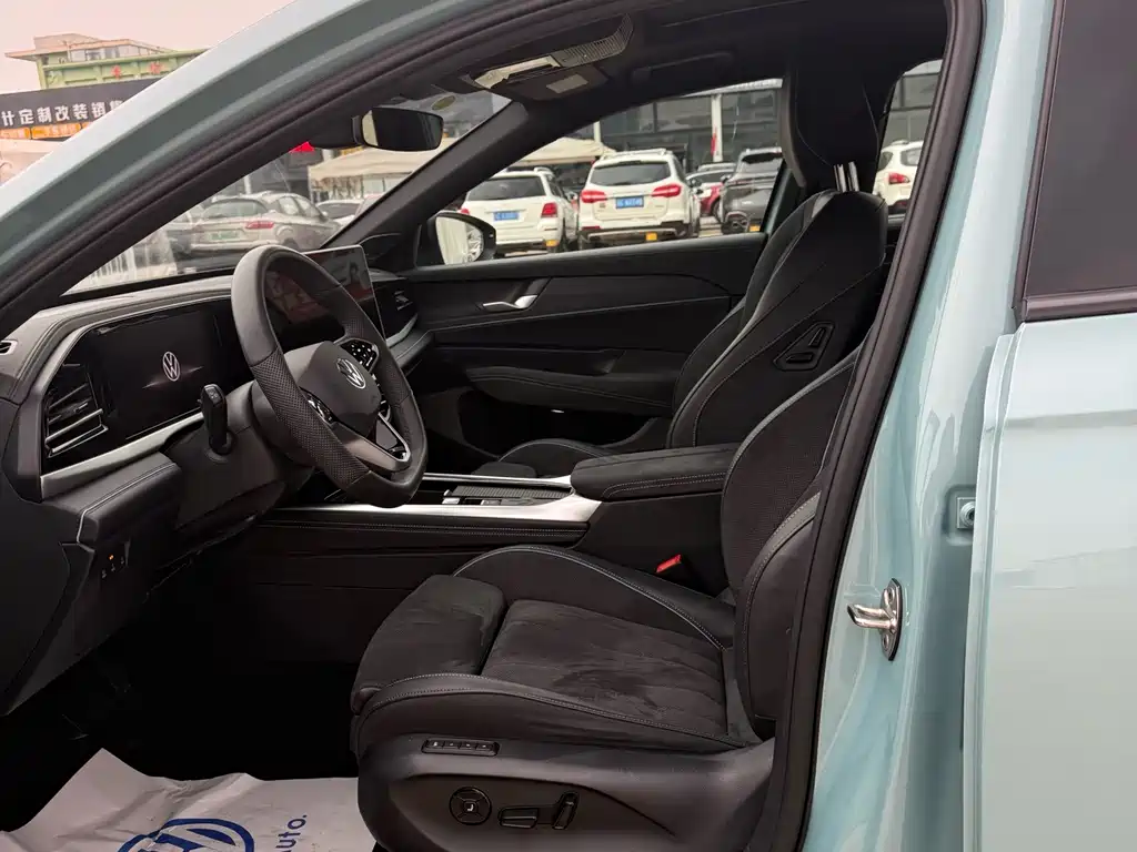 Volkswagen Passat — фото 4