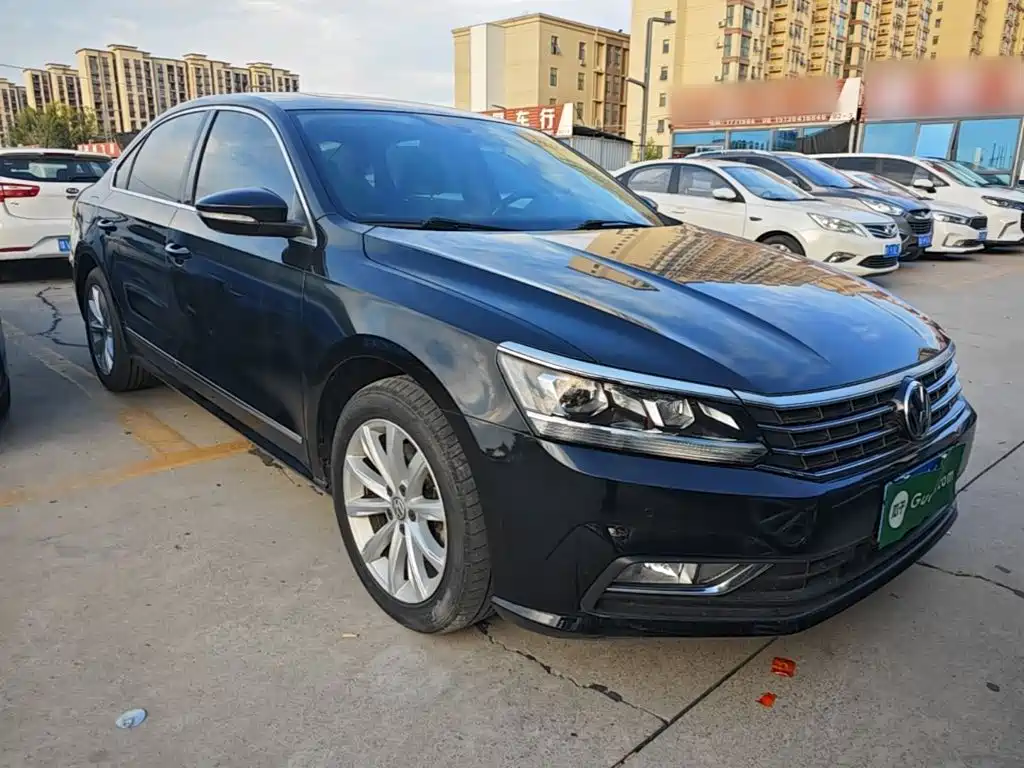 Volkswagen Passat — фото 3
