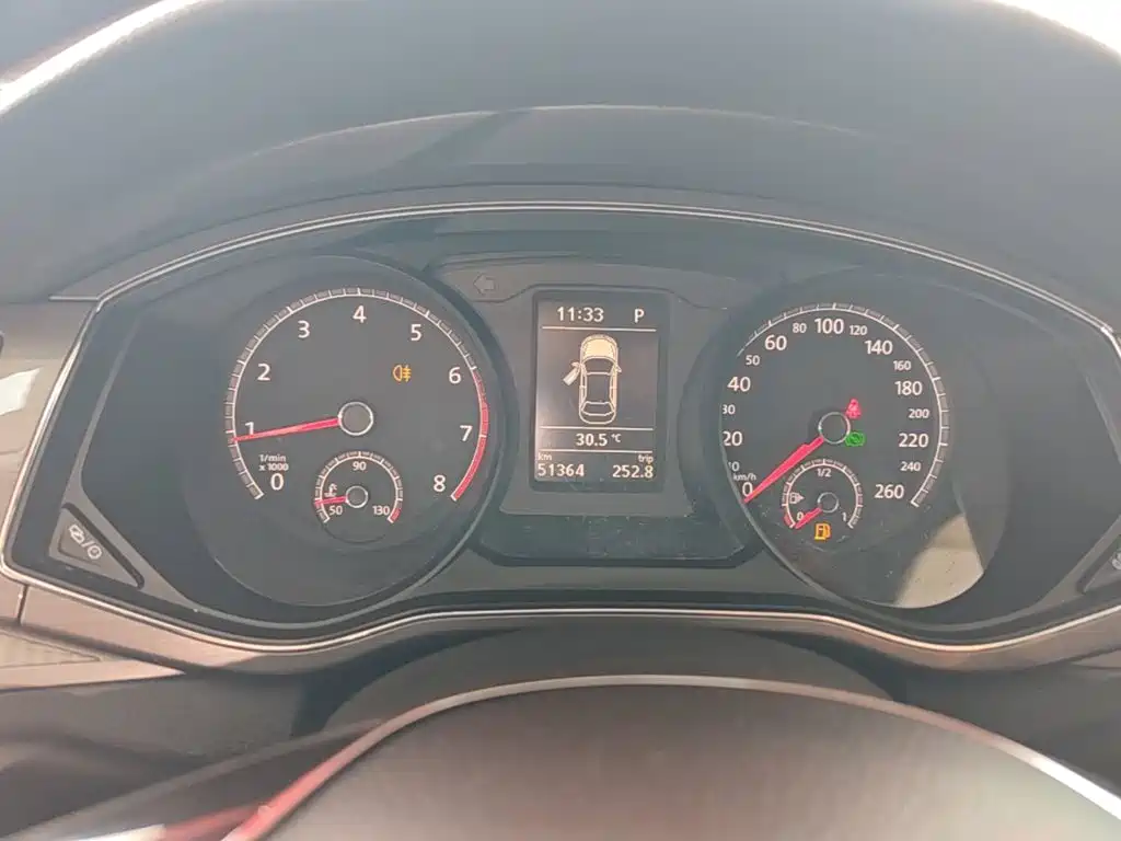 Volkswagen Passat — фото 11
