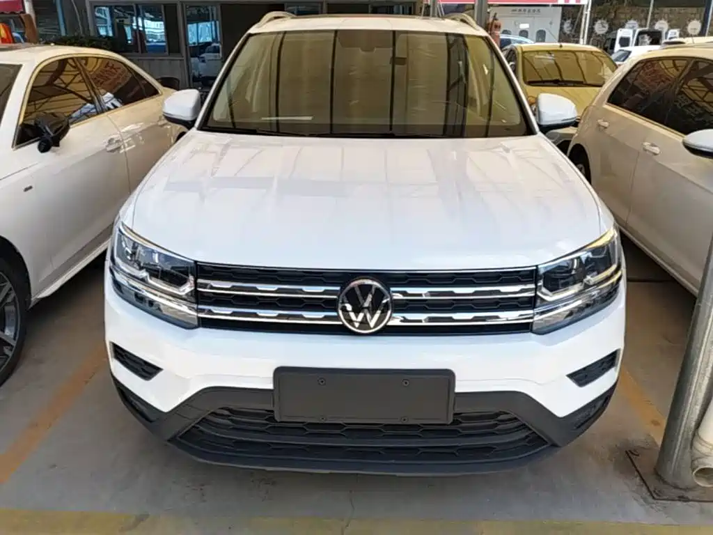 Volkswagen Tharu — фото 2