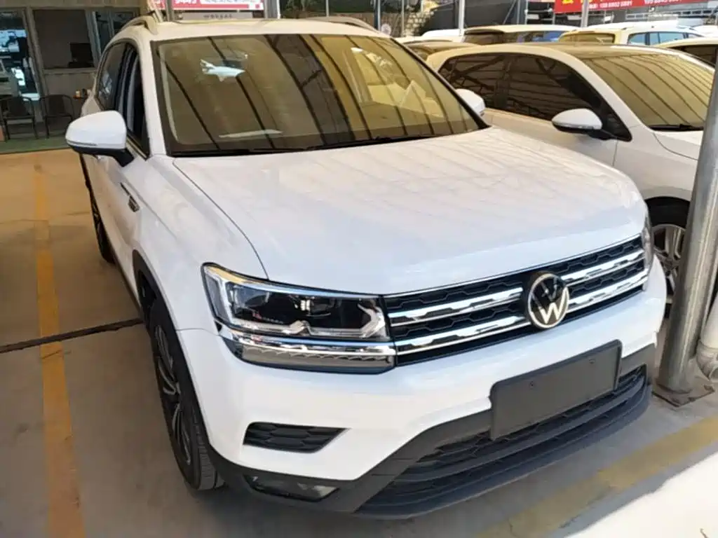 Volkswagen Tharu — фото 3