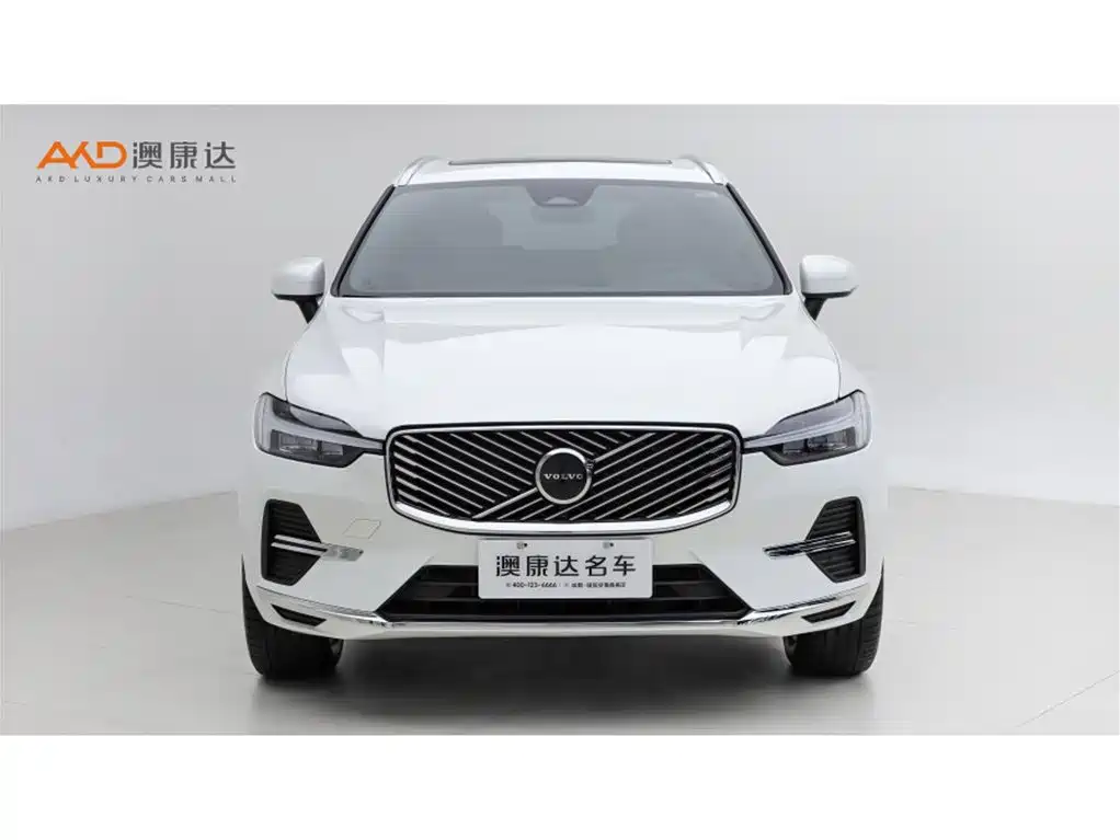 Volvo XC60 — фото 2