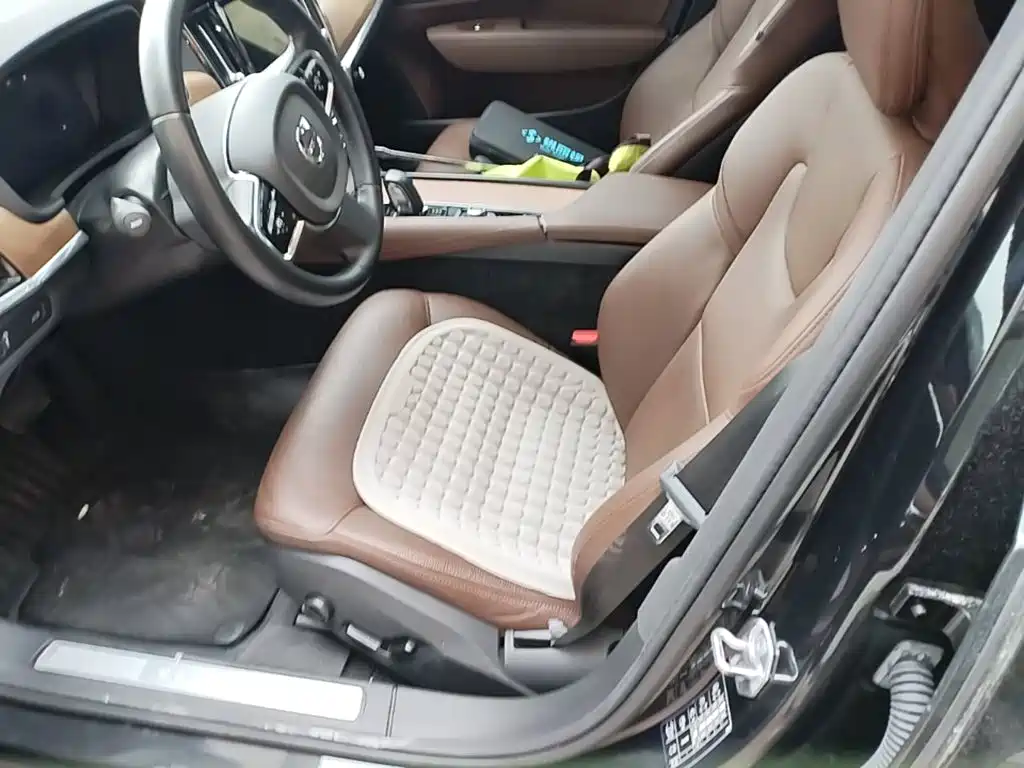 Volvo S90 — фото 14