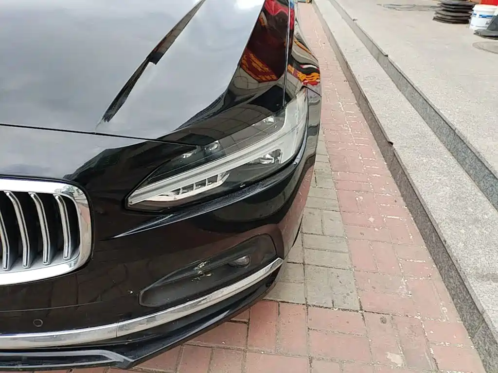 Volvo S90 — фото 23