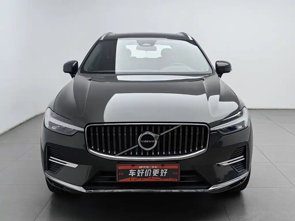 Volvo XC60 — фото 3