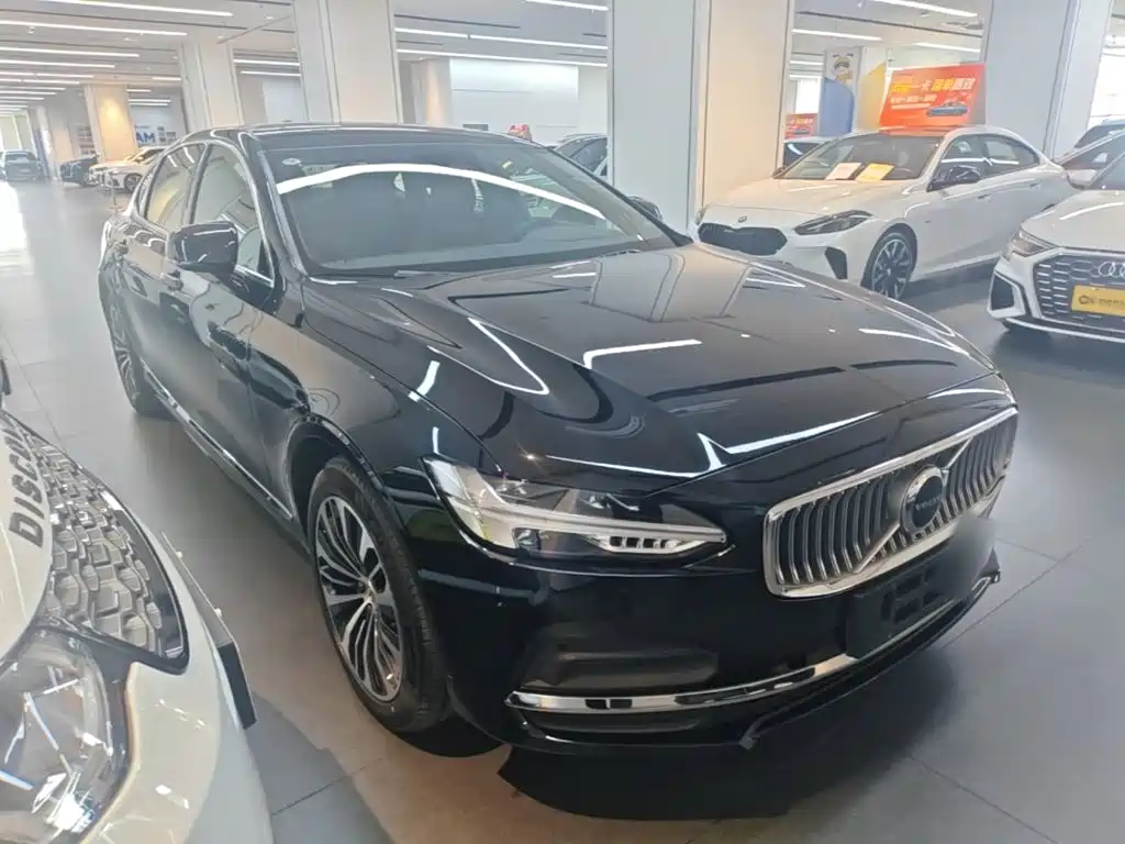 Volvo S90 — фото 3