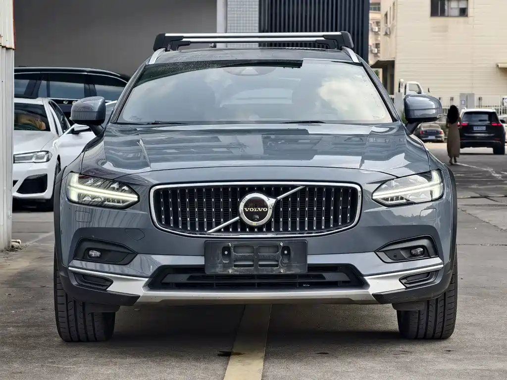 Volvo V90 — фото 2