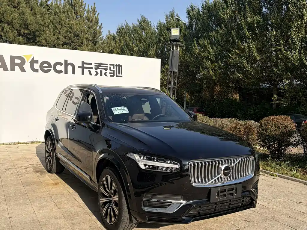 Volvo XC90 — фото 2
