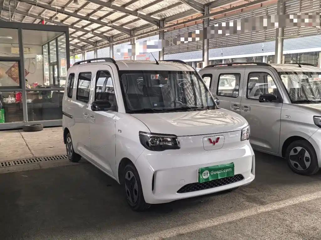 Wuling Zhiguang EV — фото 3