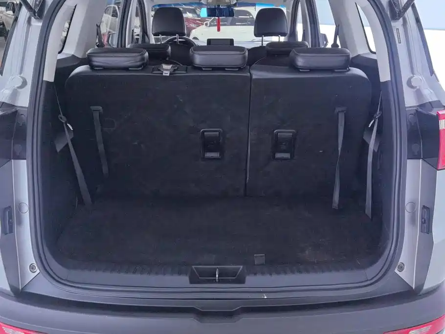 Wuling Hongguang S3 — фото 4