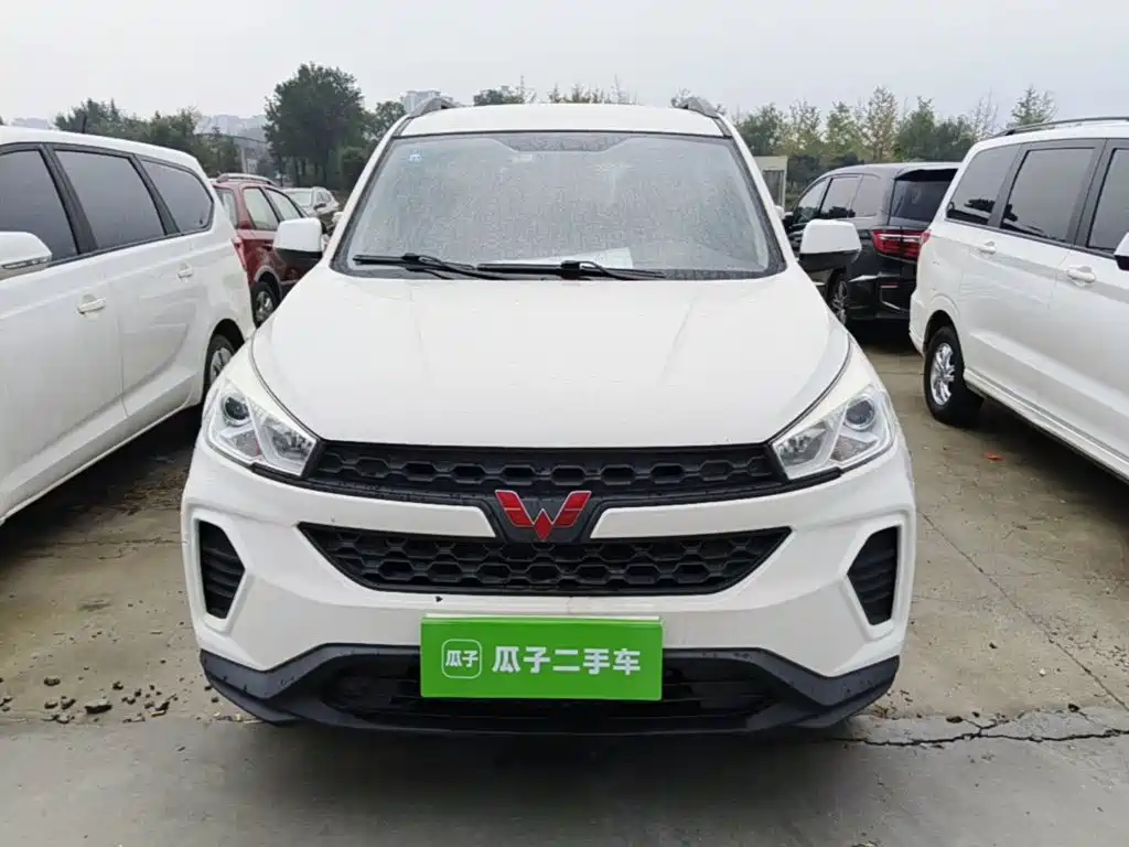 Wuling Hongguang S3 — фото 2