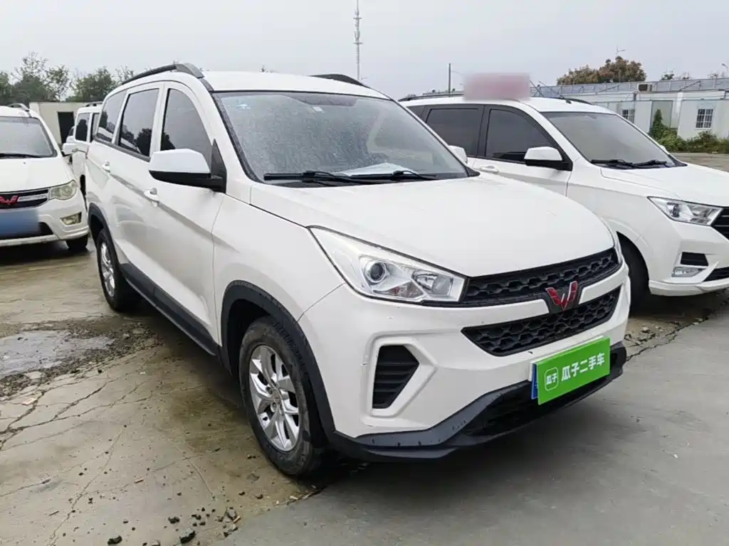 Wuling Hongguang S3 — фото 3