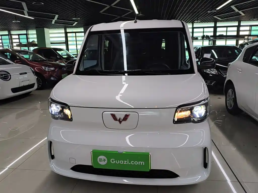 Wuling Zhiguang EV — фото 2