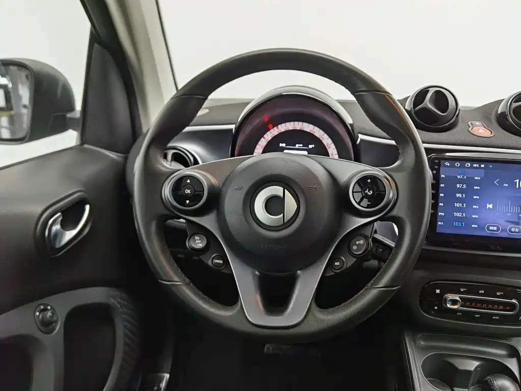 smart Smart Fortwo — фото 11