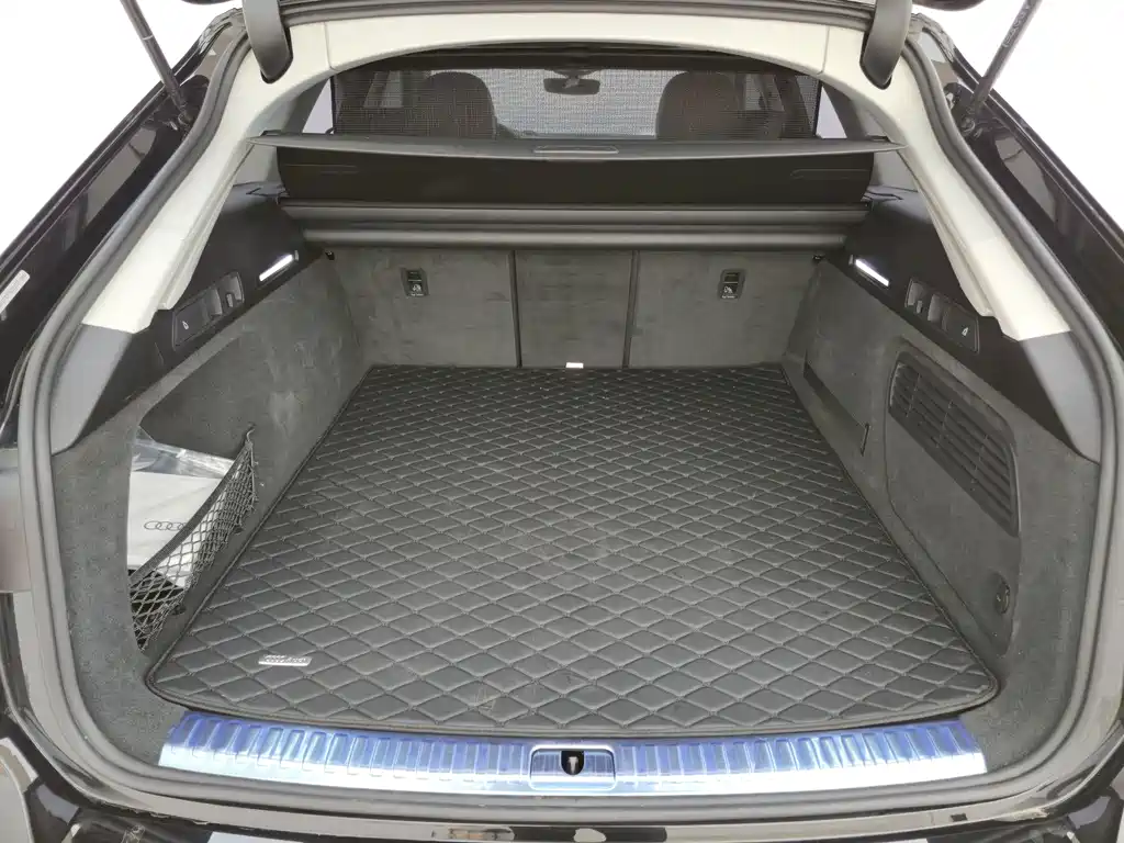 Audi A6 (Import) — фото 21