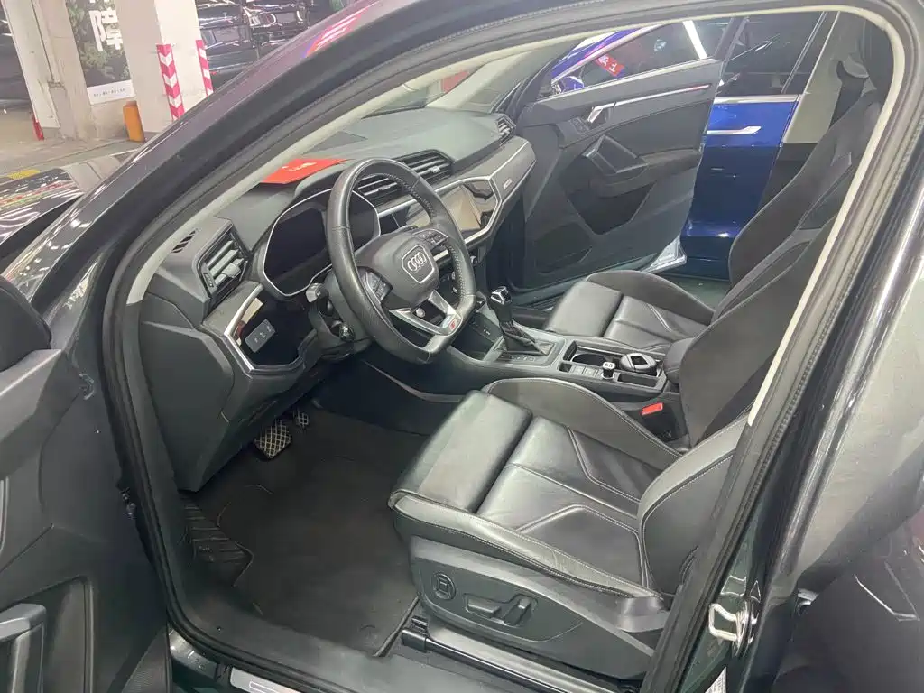 Audi Q3 Sportback — фото 4