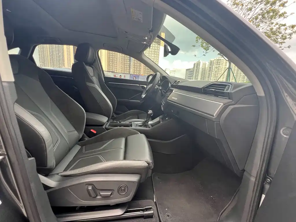 Audi Q3 Sportback — фото 8