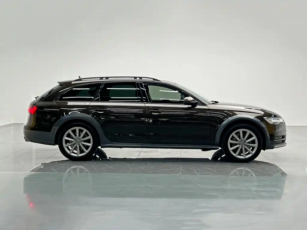 Audi A6 (Import) — фото 7