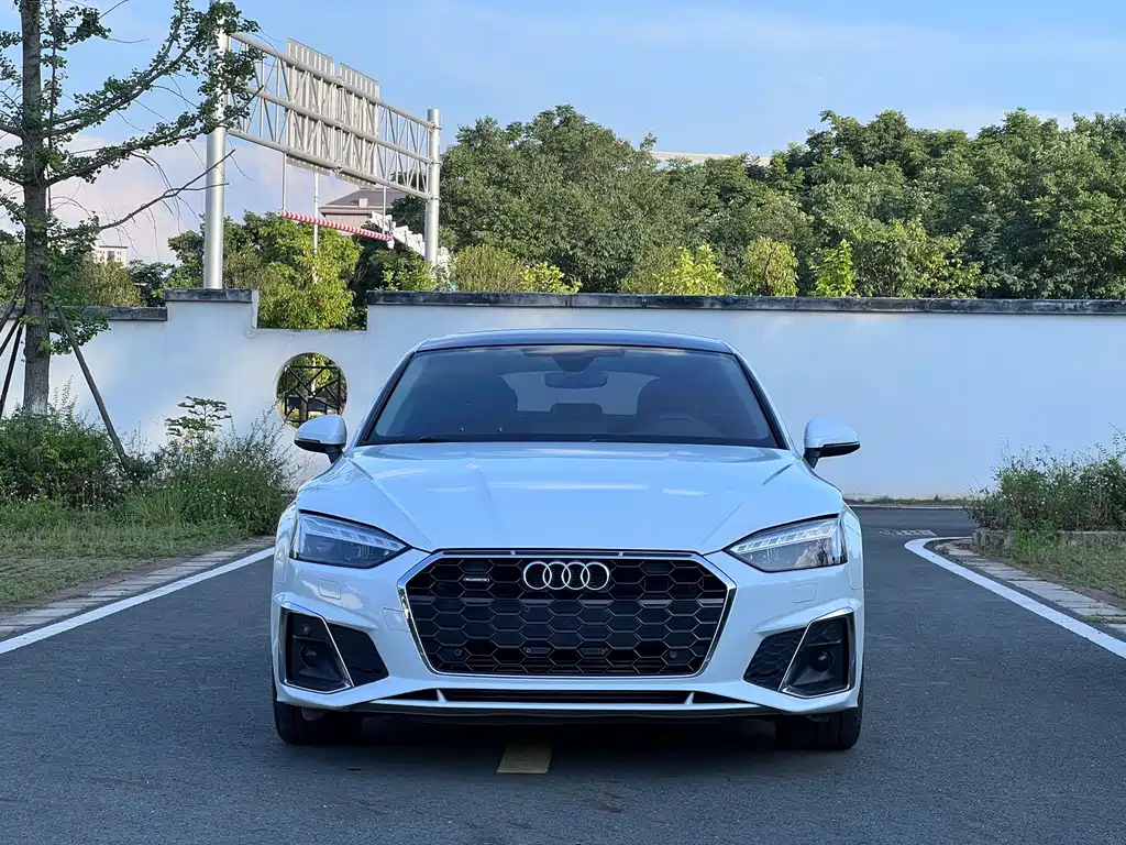 Audi A5 (Import) — фото 2