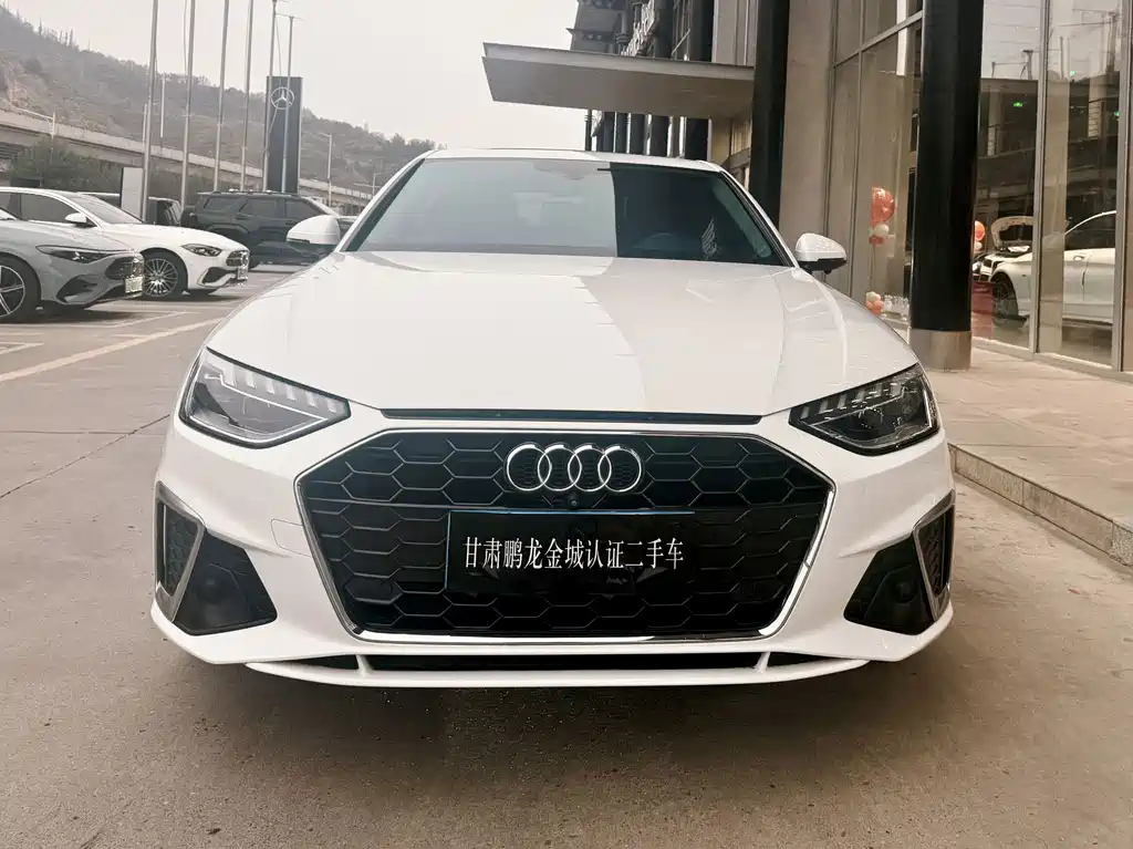 Audi A4L — фото 3