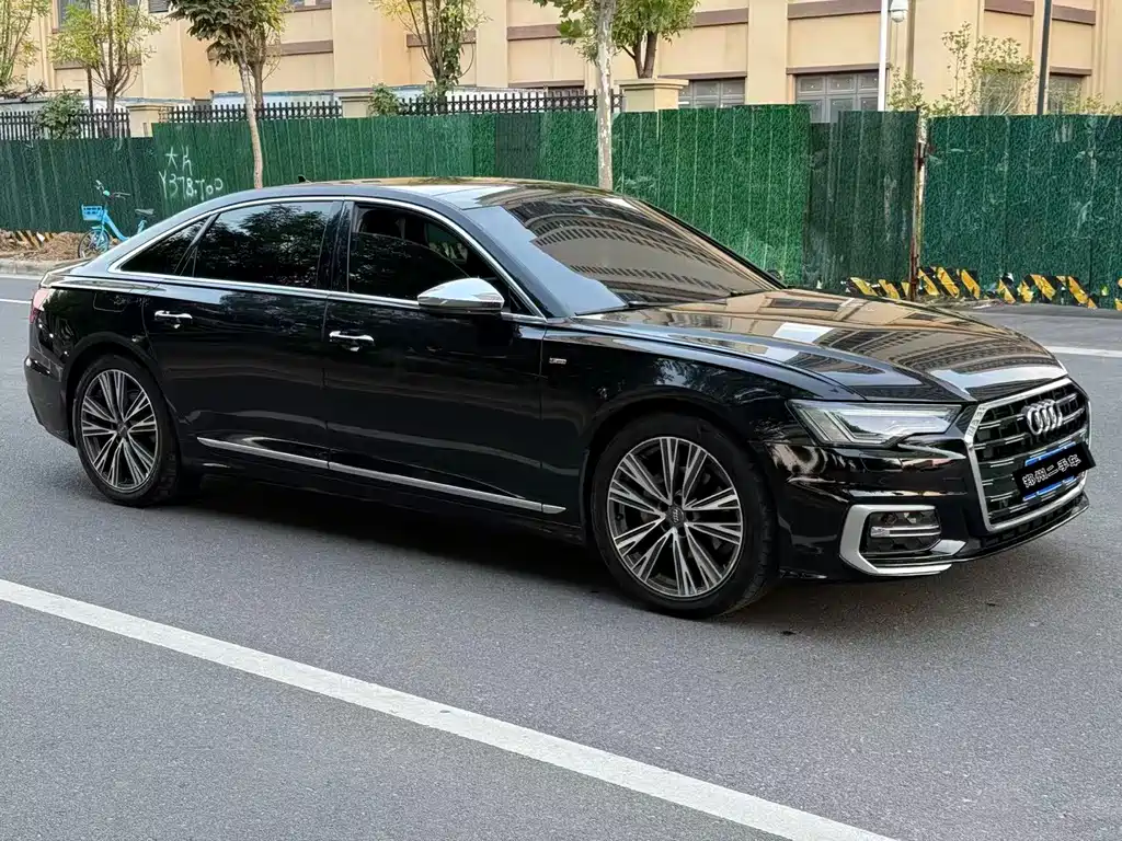 Audi A6L — фото 3