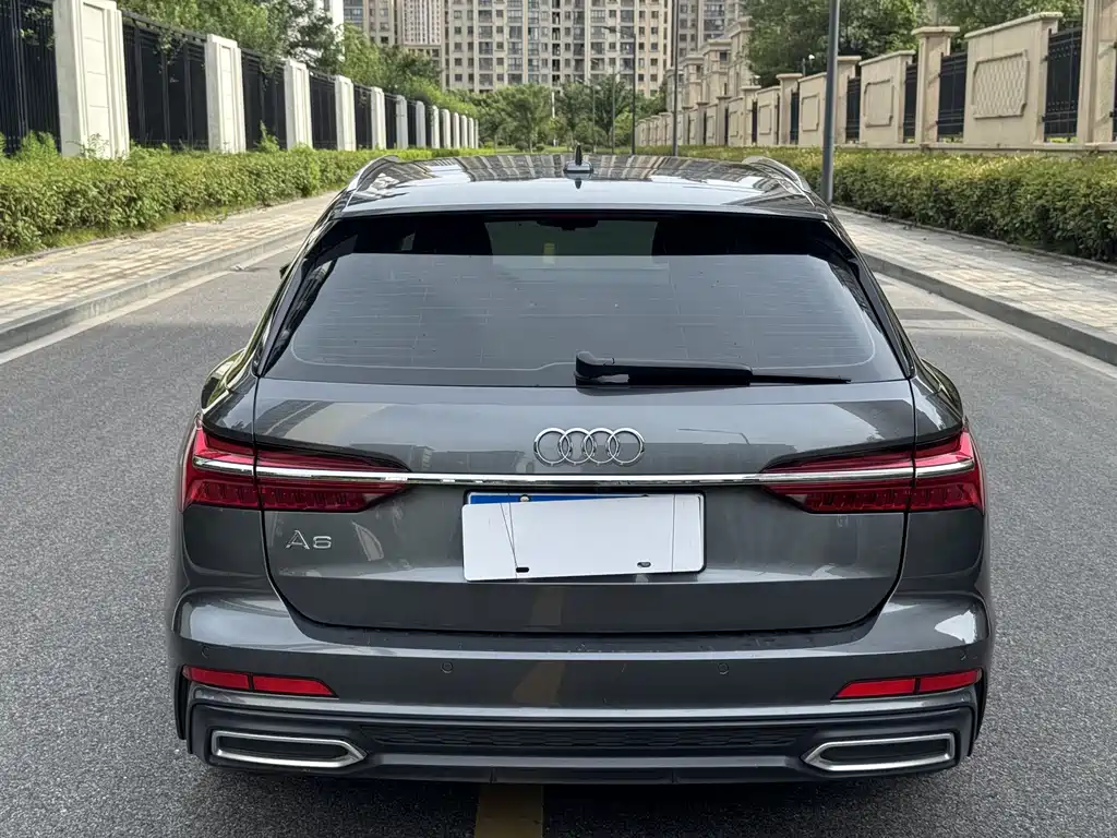 Audi A6 (Import) — фото 4