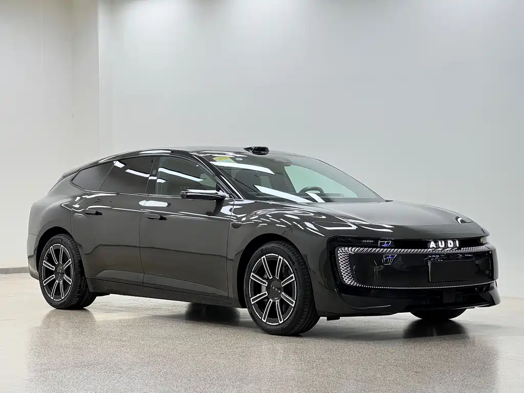 Audi E5 Sportback — фото 3