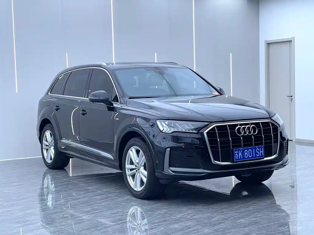 Audi Q7 — фото 3