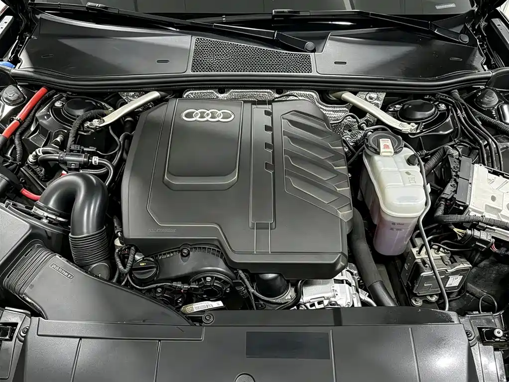 Audi A6L — фото 17