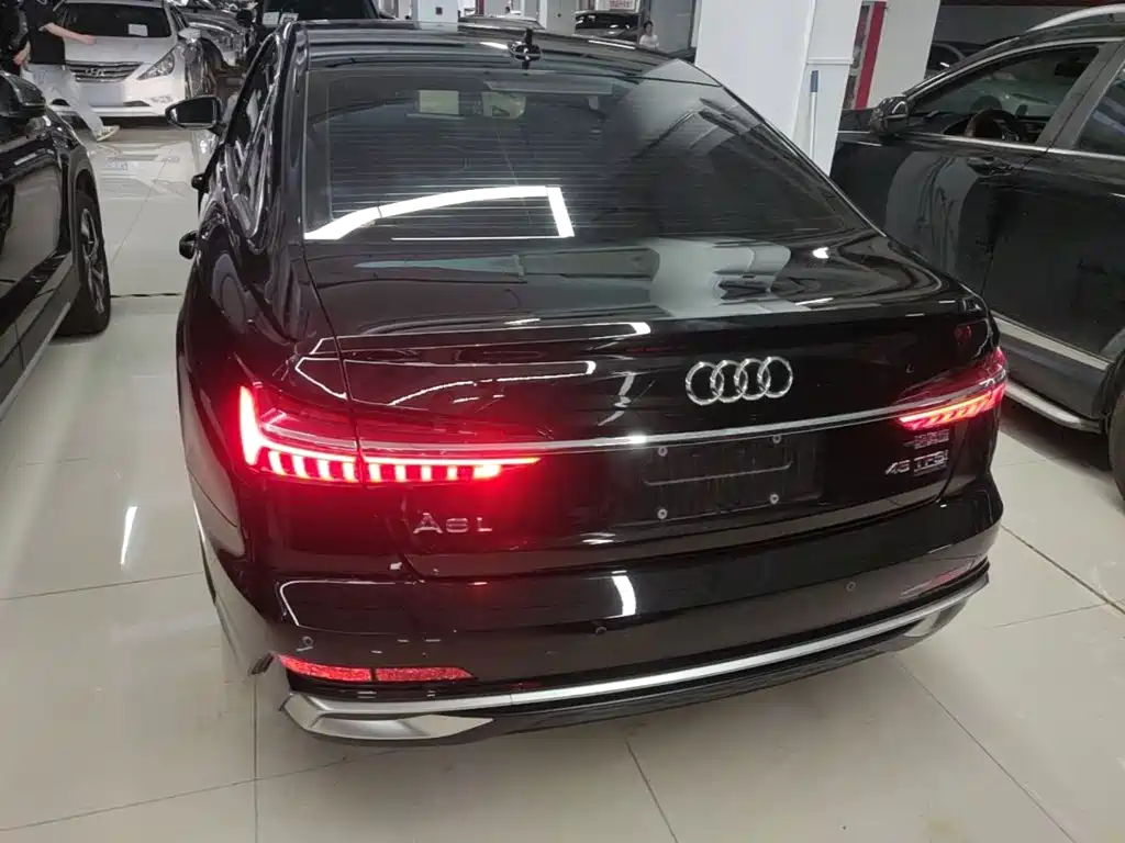 Audi A6L — фото 5