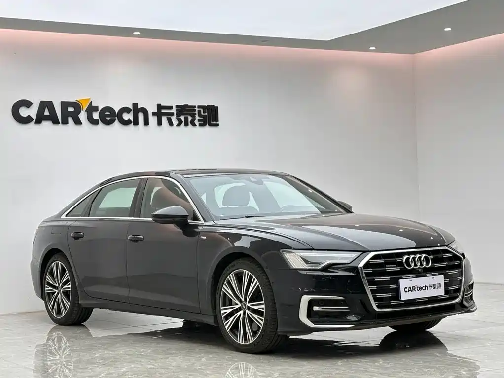 Audi A6L — фото 6