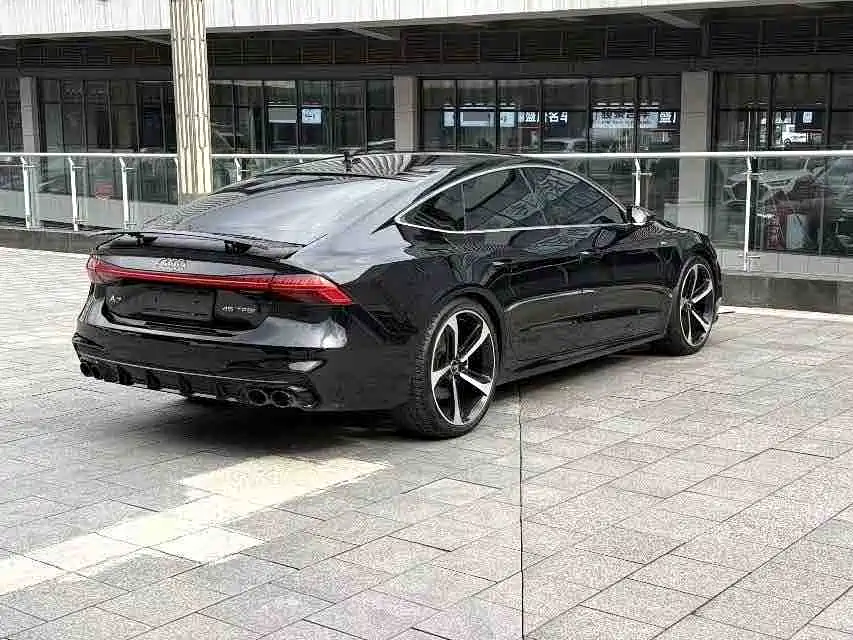 Audi A7 — фото 6