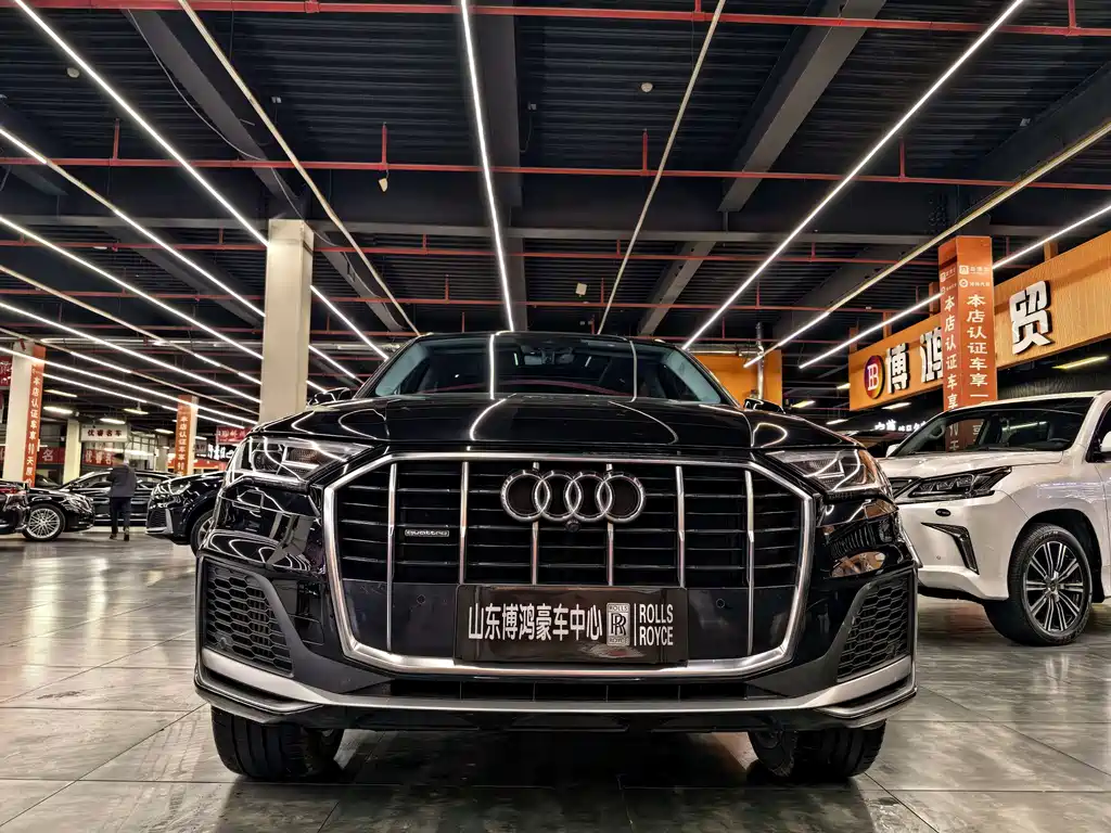 Audi Q7 — фото 2