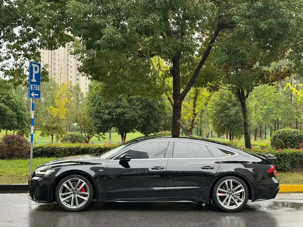 Audi A7 — фото 3