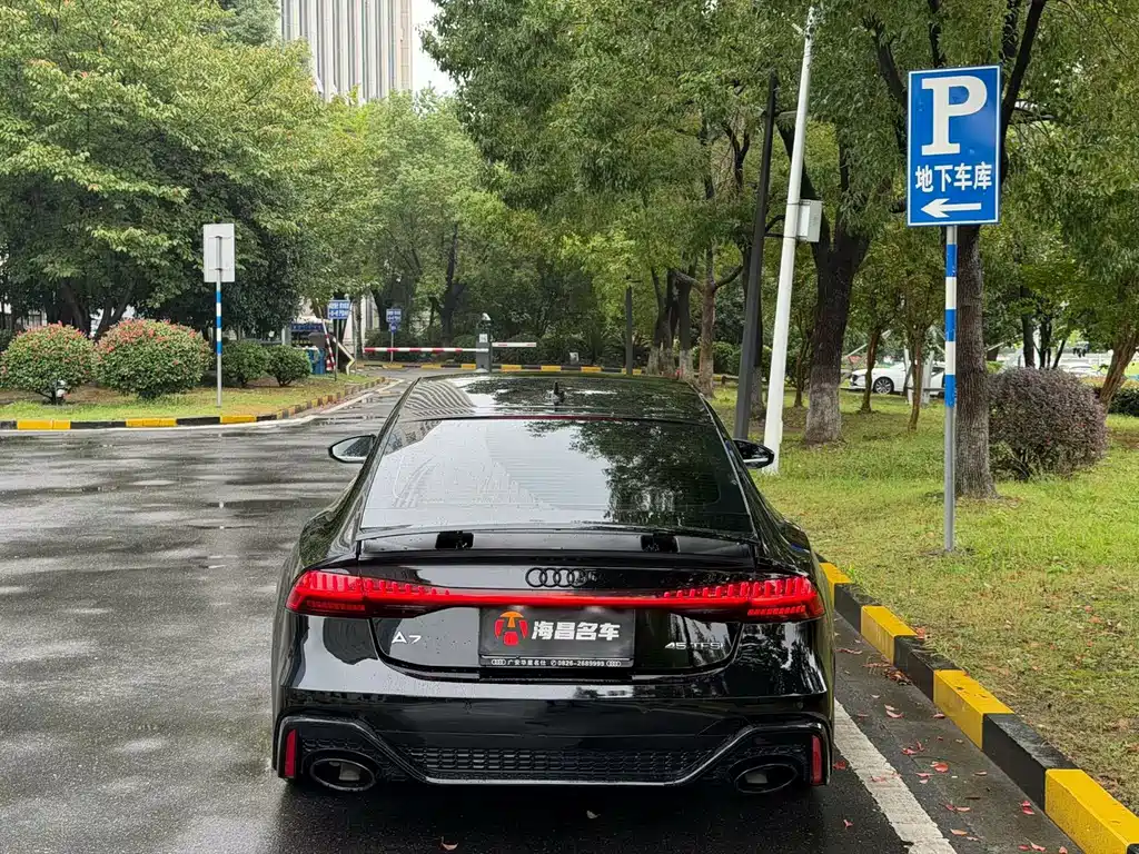 Audi A7 — фото 5