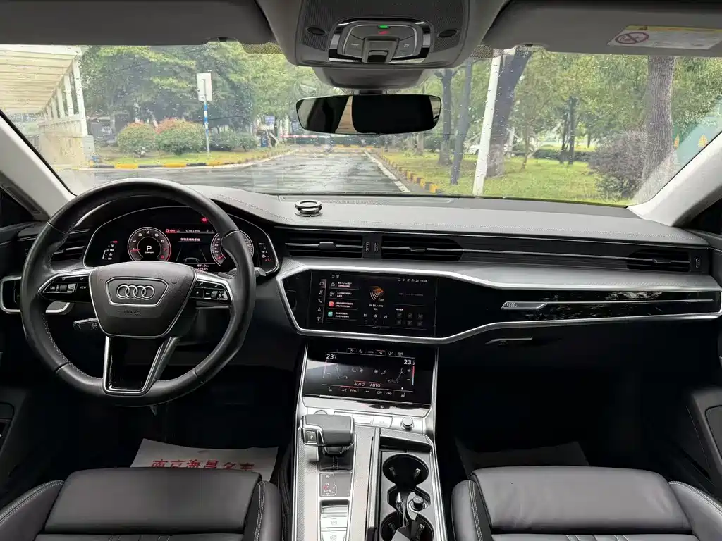 Audi A7 — фото 8