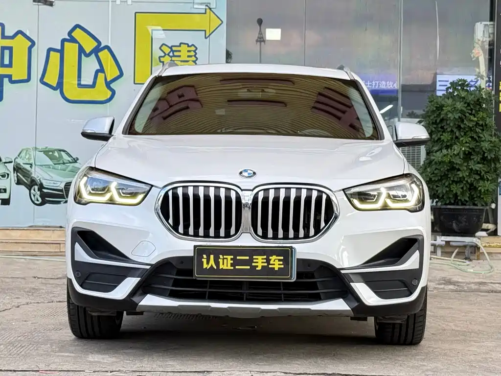 BMW X1 — фото 2