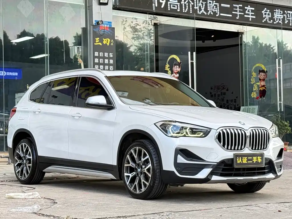 BMW X1 — фото 3